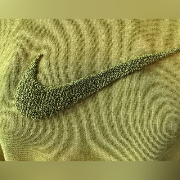 Nike Dri-FIT Get Fit Swoosh Training Crewneck Sweatshirt Women’s Size Large - Picture 9 of 16